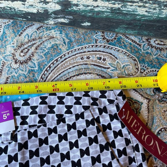 Merona chinos style shorts NWT Black gray white geometric print, side pockets 16 - Picture 7 of 11